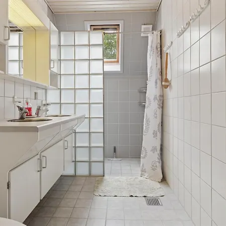 Vakantiehuis Hildegunda - 280m From The Sea By Interhome *