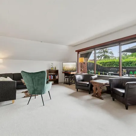 Hildegunda - 280m From The Sea By Interhome